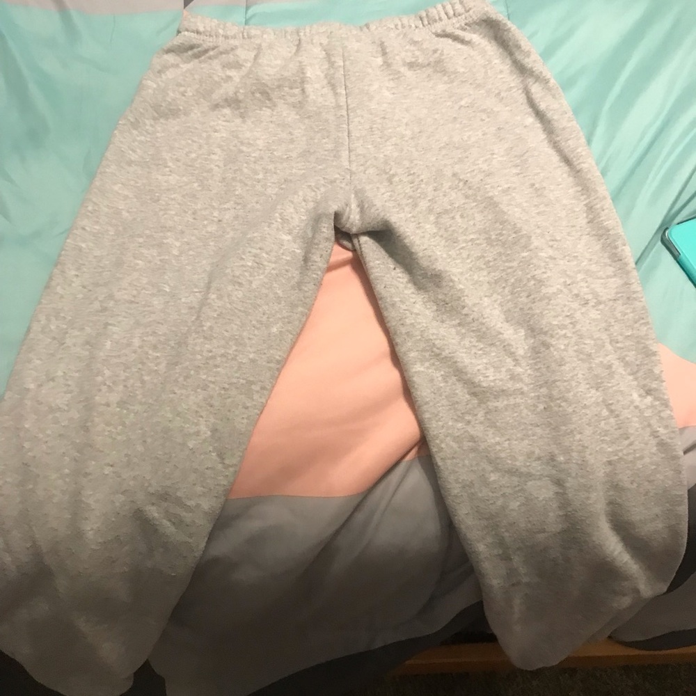 aeropostale joggers. size M - Picture 2 of 3